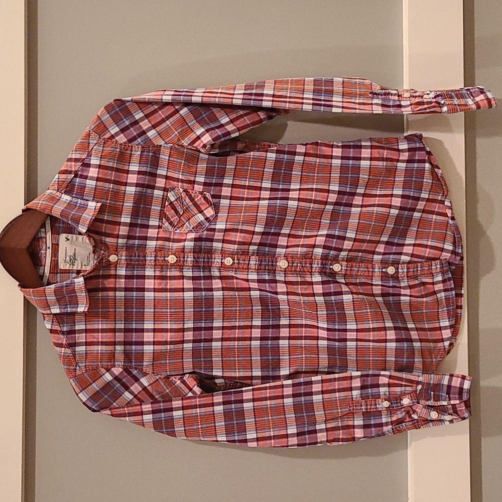 American Eagle Outfitters Button Up Shirt / Size 4 / Plaid